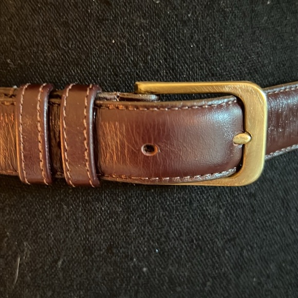 COACH Women’s Leather Burgundy Belt with Brushed Solid Brass Buckle Size 32 - Picture 11 of 15